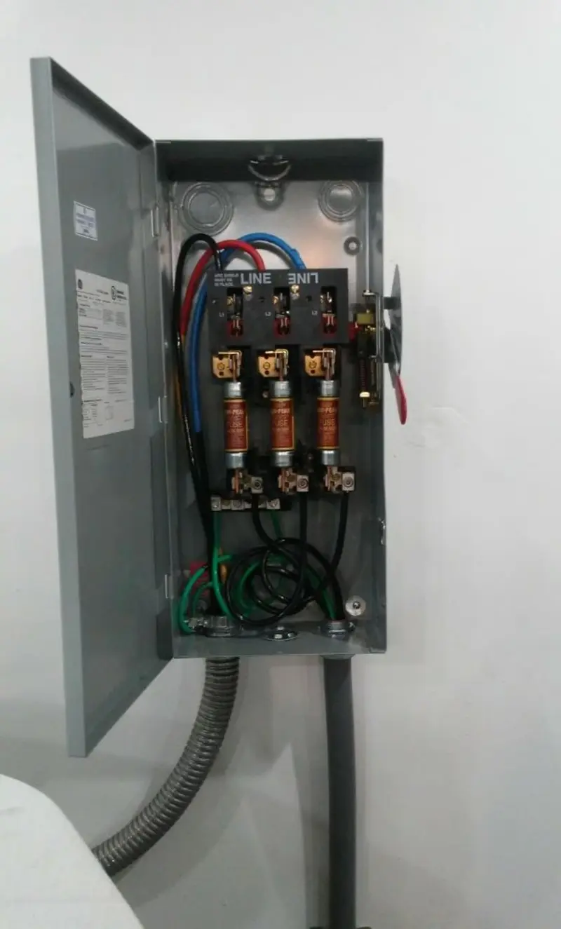 Three-phase disconnect switch installed for Electrical Wiring & Rewiring in Saxon